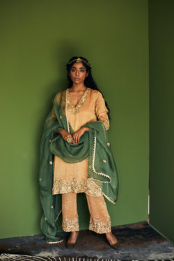 GOLD CHANDERI TISSUE SUIT - Esha Arora